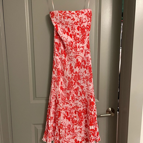 Abercrombie & Fitch Giselle Pleat Release Dress - Picture 4 of 4